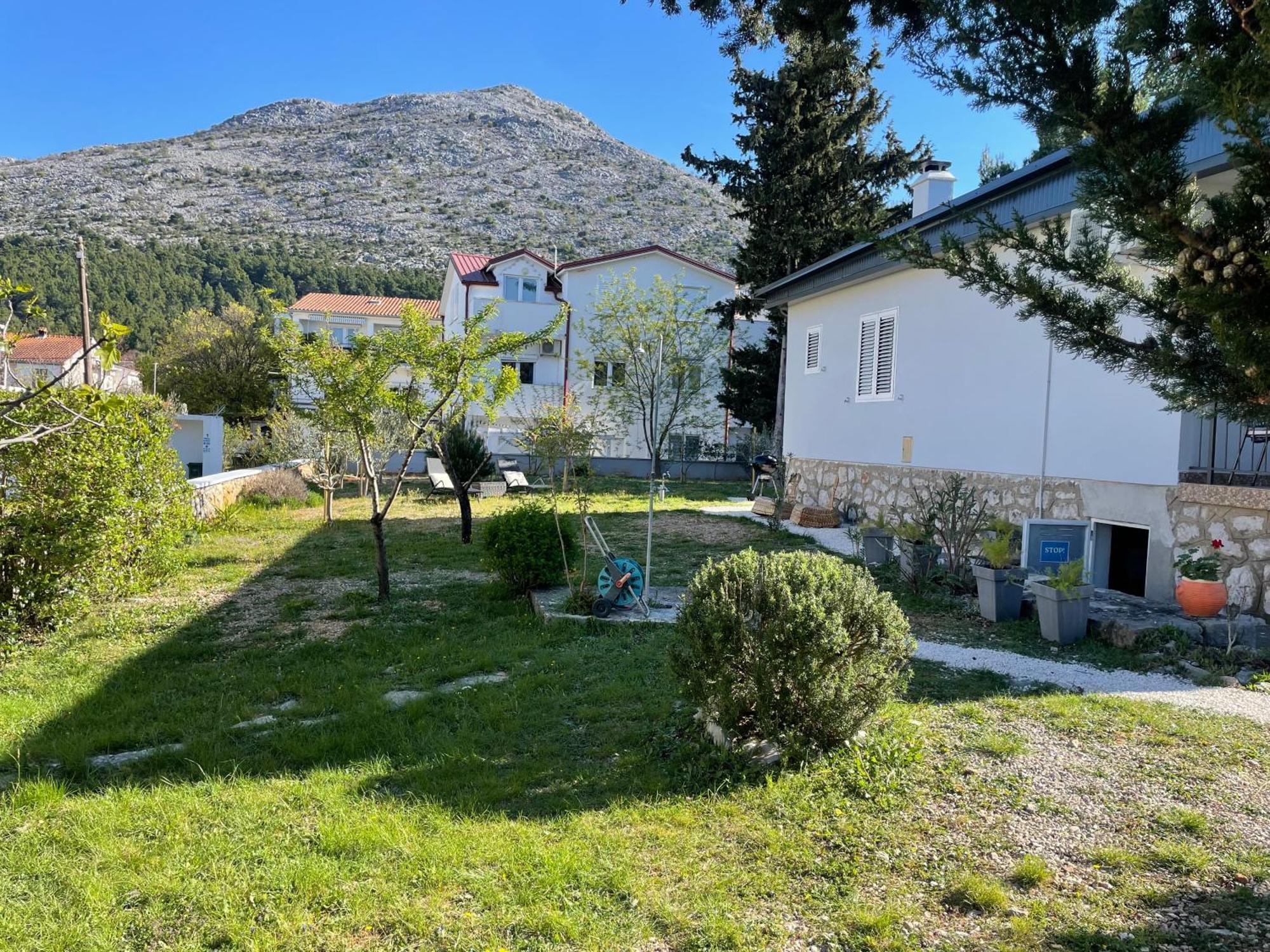סטאריגרד-פקלניצה Holiday Home Lola - Large Outdoor Area מראה חיצוני תמונה